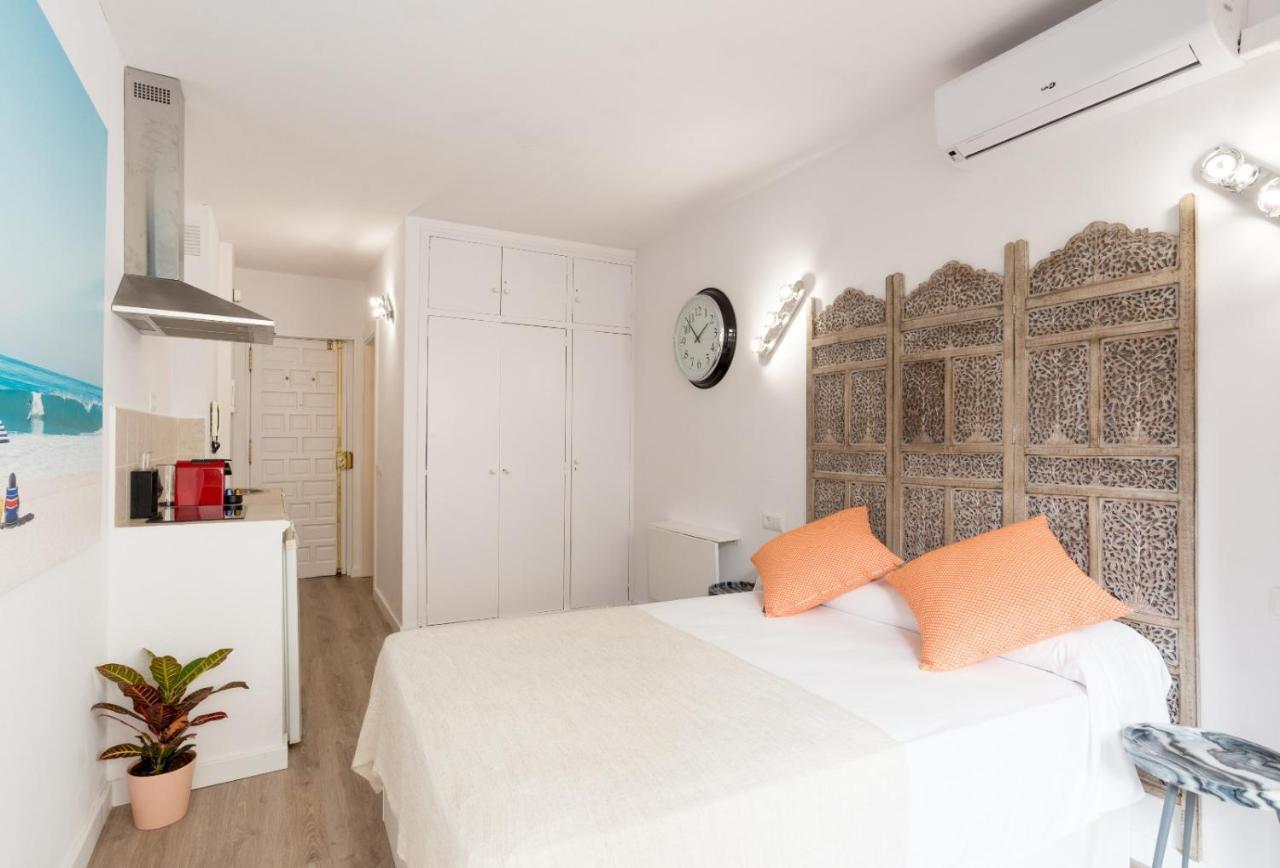 Studio Malagueta Beach Малага Экстерьер фото