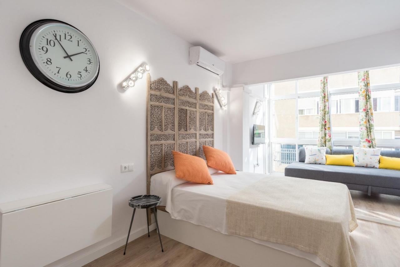 Studio Malagueta Beach Малага Экстерьер фото